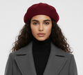 Classic French Wool Beret – Elegant Burgundy